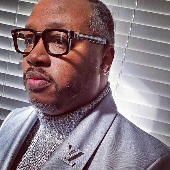 Meet your Posher, Andre - Picture 3 of 9